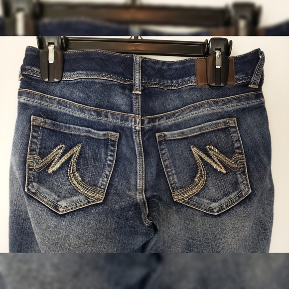 COPY - Maurices Jeans 5/6 Regular - Picture 3 of 5